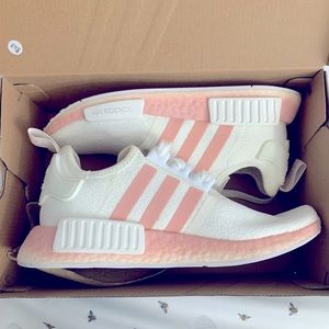 Women White Adidas Shoes Sz: 6.5